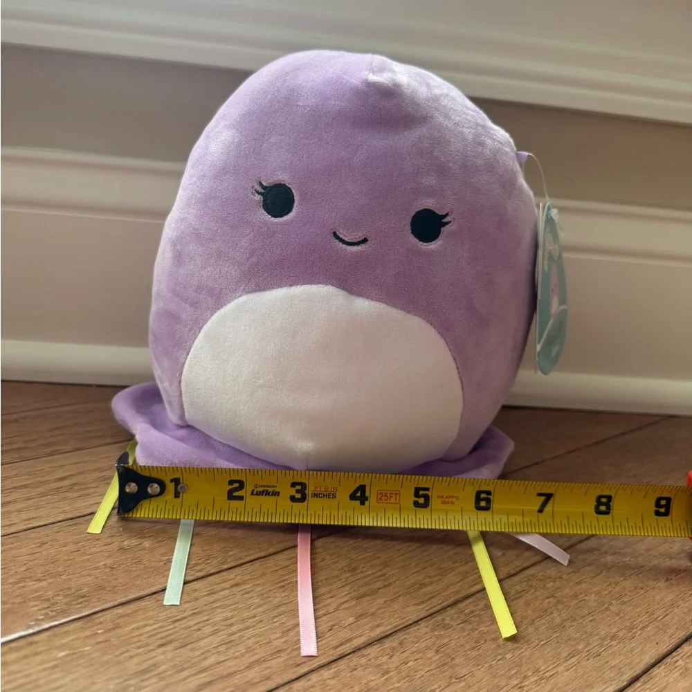 Squishmallow Anni Purple Stuffed Animal. NWT. Medium Size